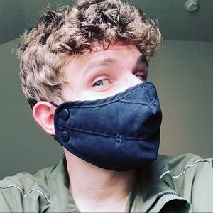 Meet your Posher, Mitchell